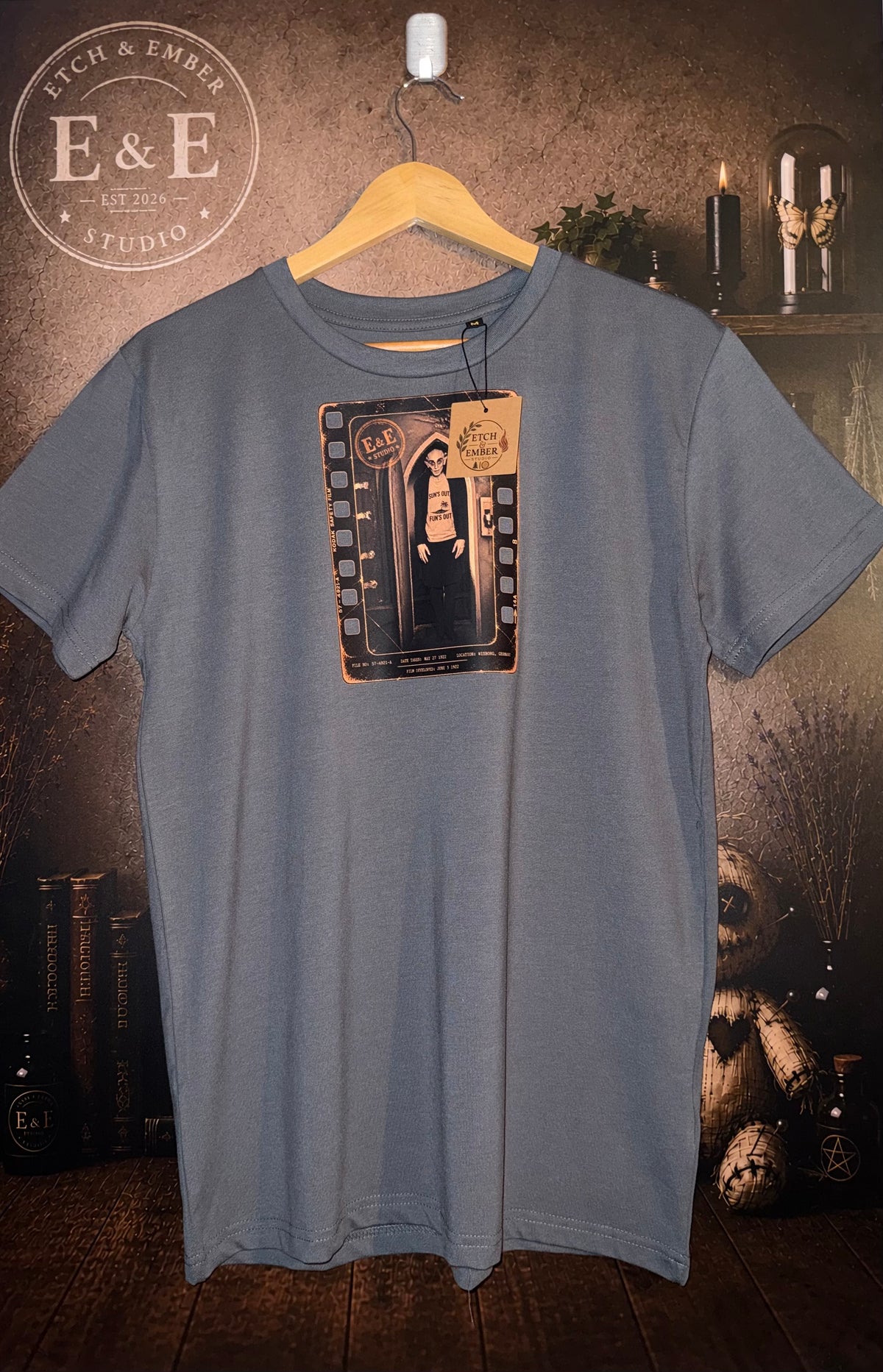 Sun’s Out, Fun’s Out – Vintage Twist T-Shirt