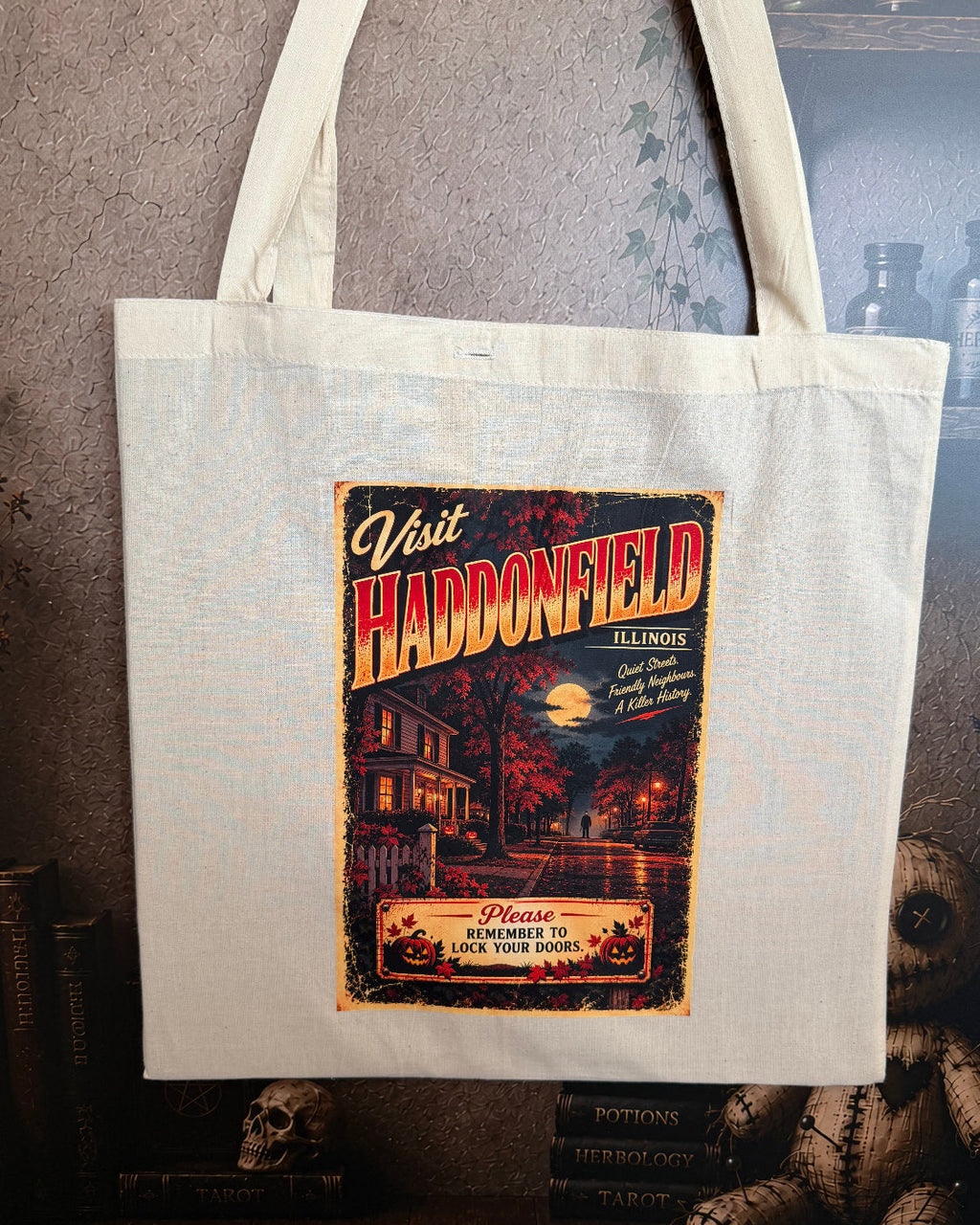 Haddonfield, Illinois – Vintage Horror Tourism Tote Bag