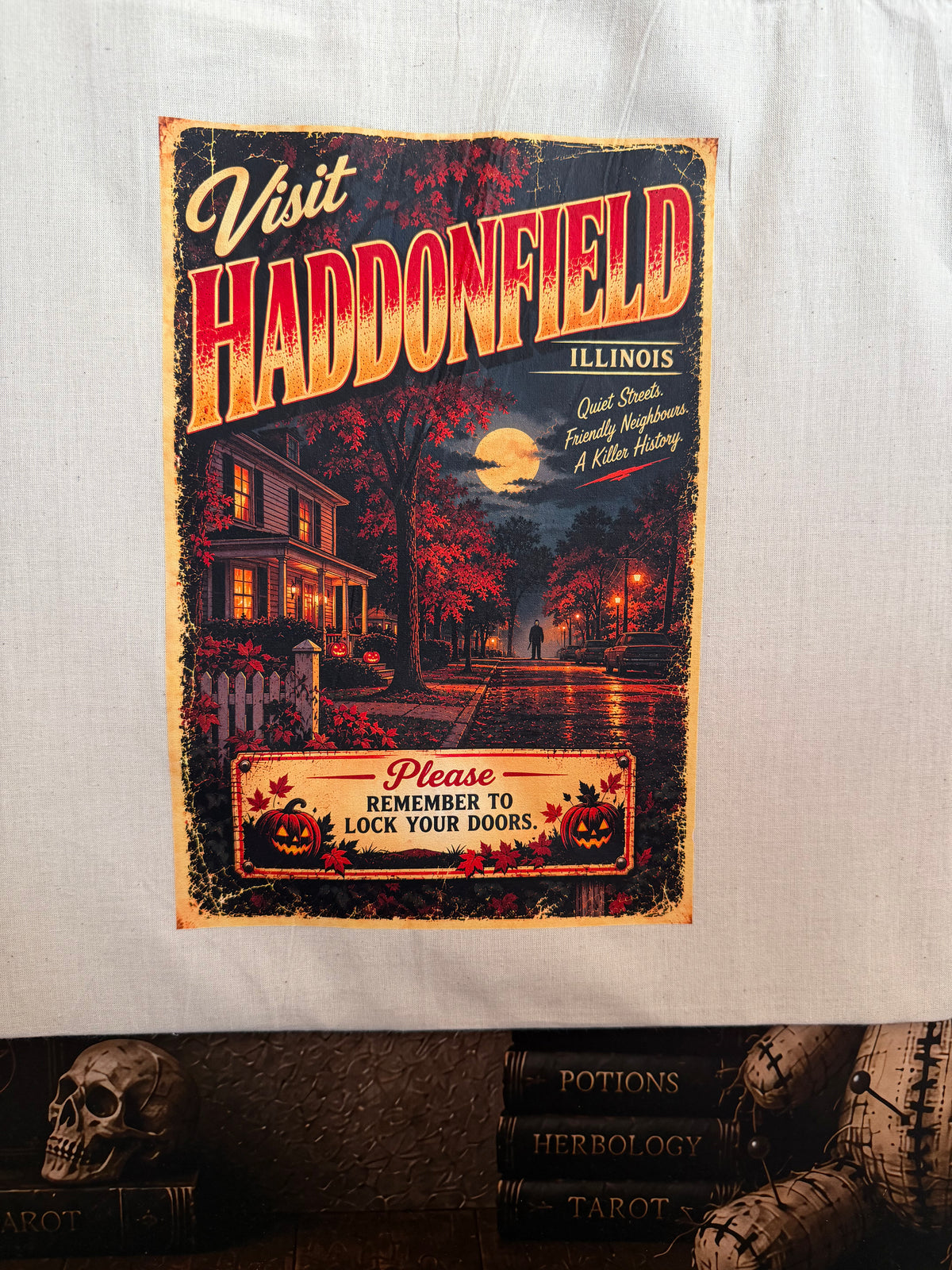 Haddonfield, Illinois – Vintage Horror Tourism Tote Bag