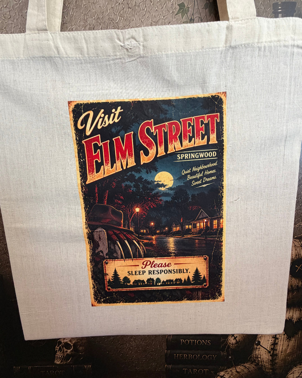 Elm Street, Springwood – Vintage Horror Tourism Tote Bag