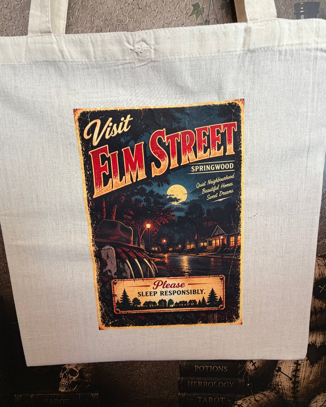Elm Street, Springwood – Vintage Horror Tourism Tote Bag