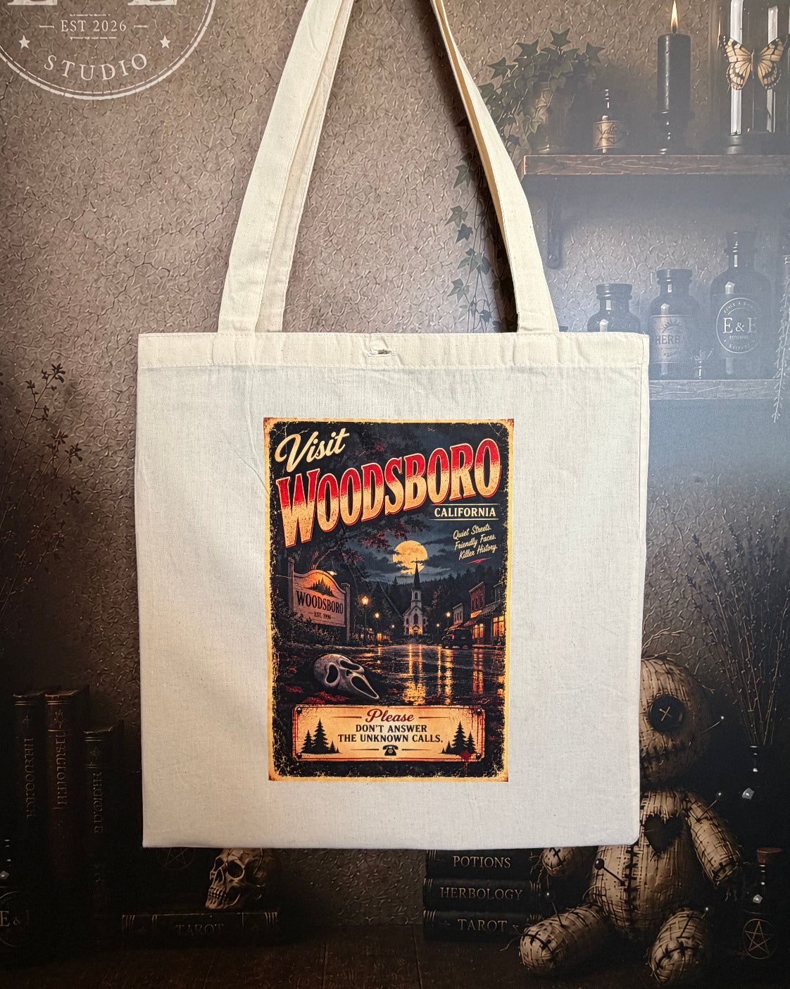 Woodsboro, California – Vintage Horror Tourism Tote Bag